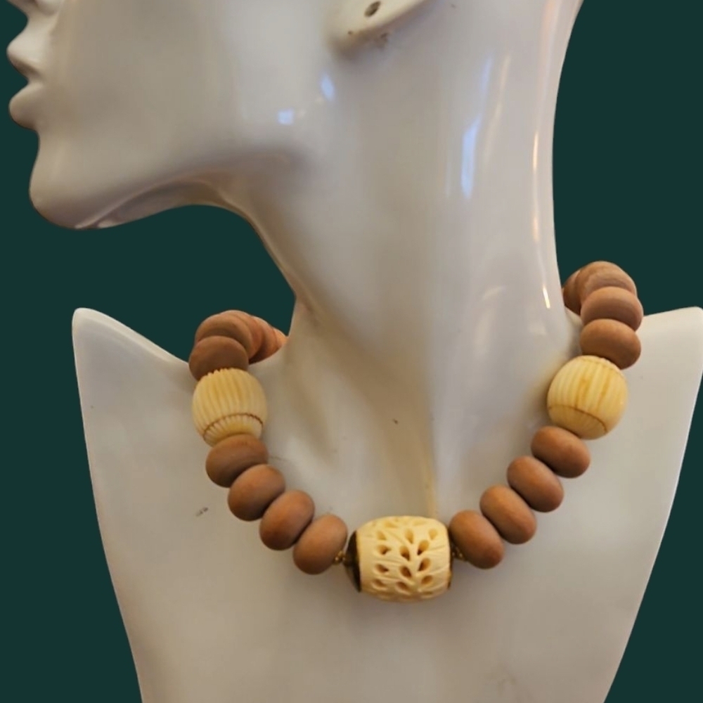 Vtg FREIRICH Designer MCM Carved Bone Wood Beaded Tribal Necklace